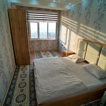 Family 3-Room Apartment Duschanbe Exterior foto
